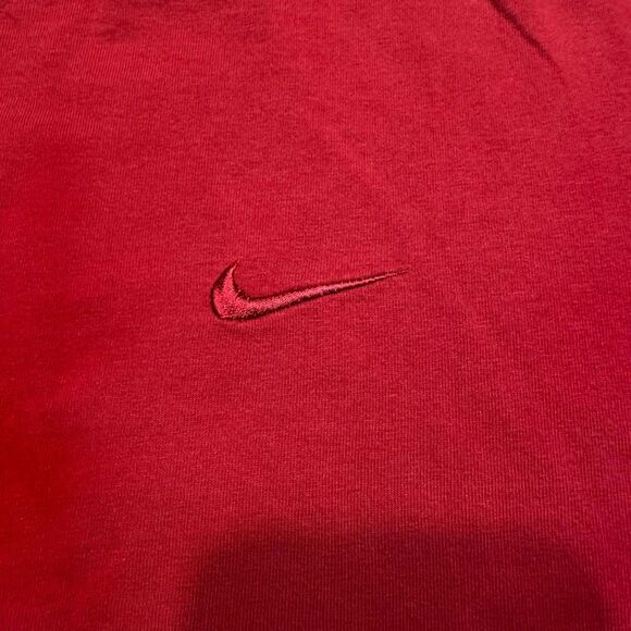 Nike Embroidered Swoosh T-Shirt – Red – Size L - Picture 4 of 7